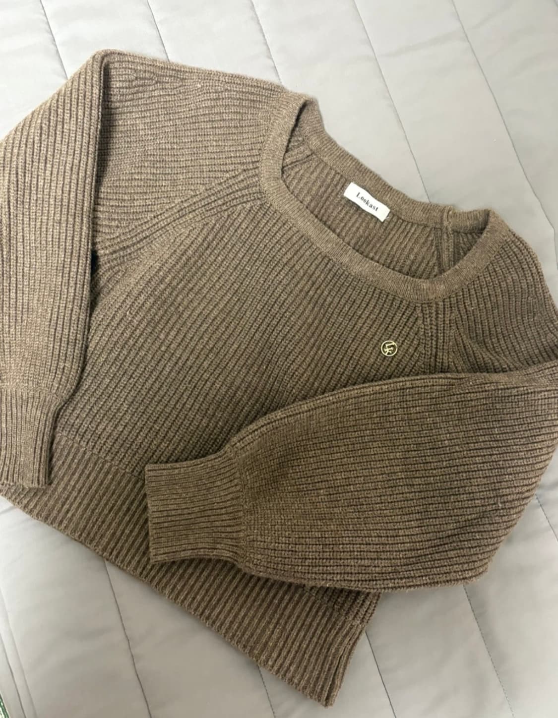 룩캐스트 칼린 스퀘어 넥 니트 상품이미지4