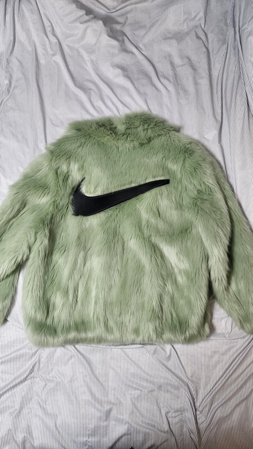 앰부쉬 X 나이키 리버시블 퍼 자켓 [XL/민트] 상품이미지2