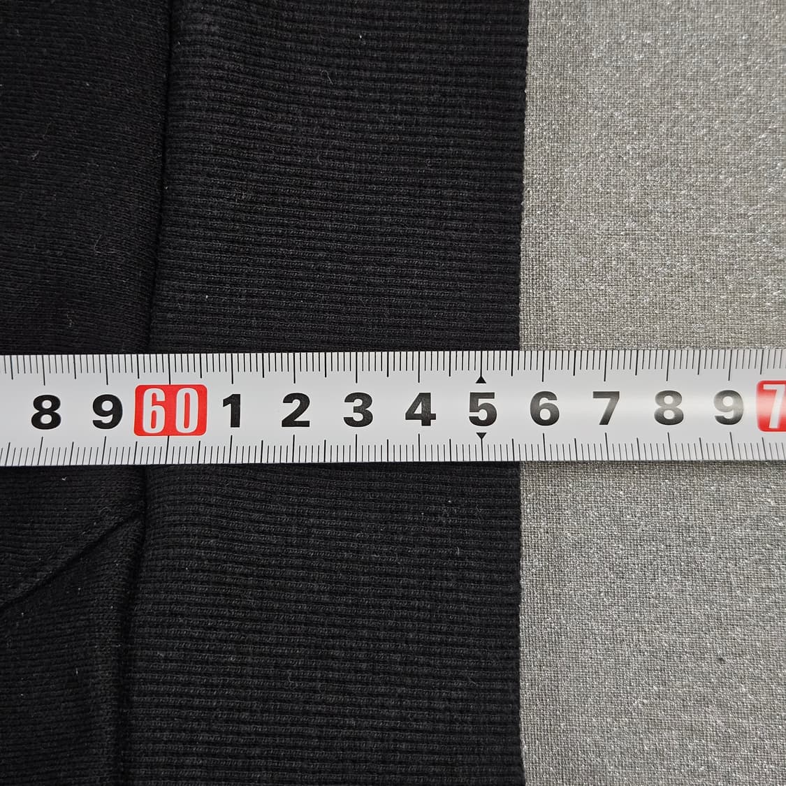 L 게스 금장 삼각로고 후드집업 상품이미지6