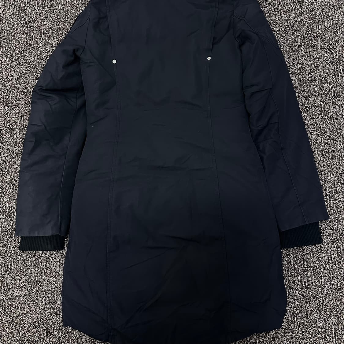 무스너클 여성 스틸링 롱 덕다운 패딩 블랙 매장판 XS 상품이미지7