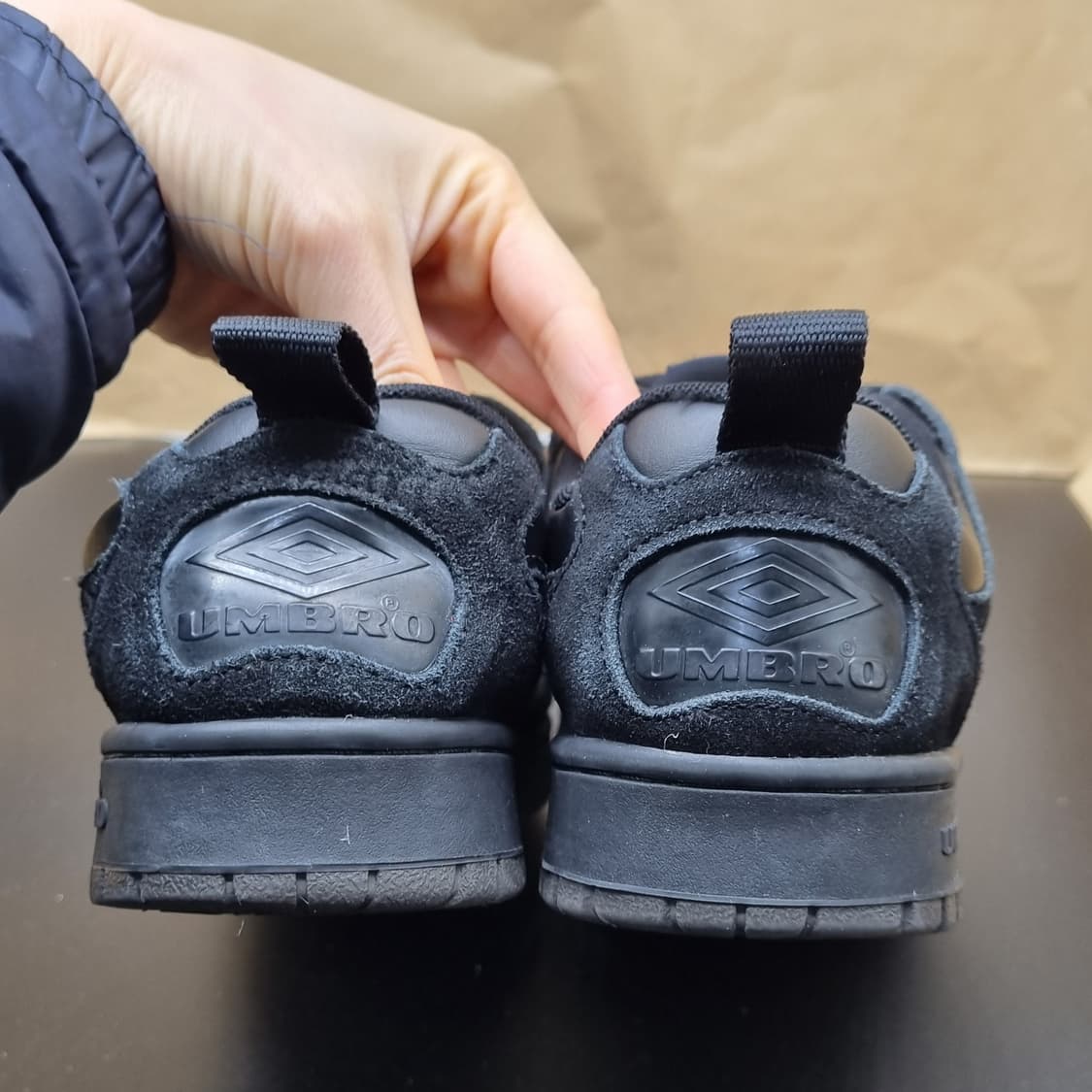 엄브로 쇼디치 남성운동화270  상품이미지4