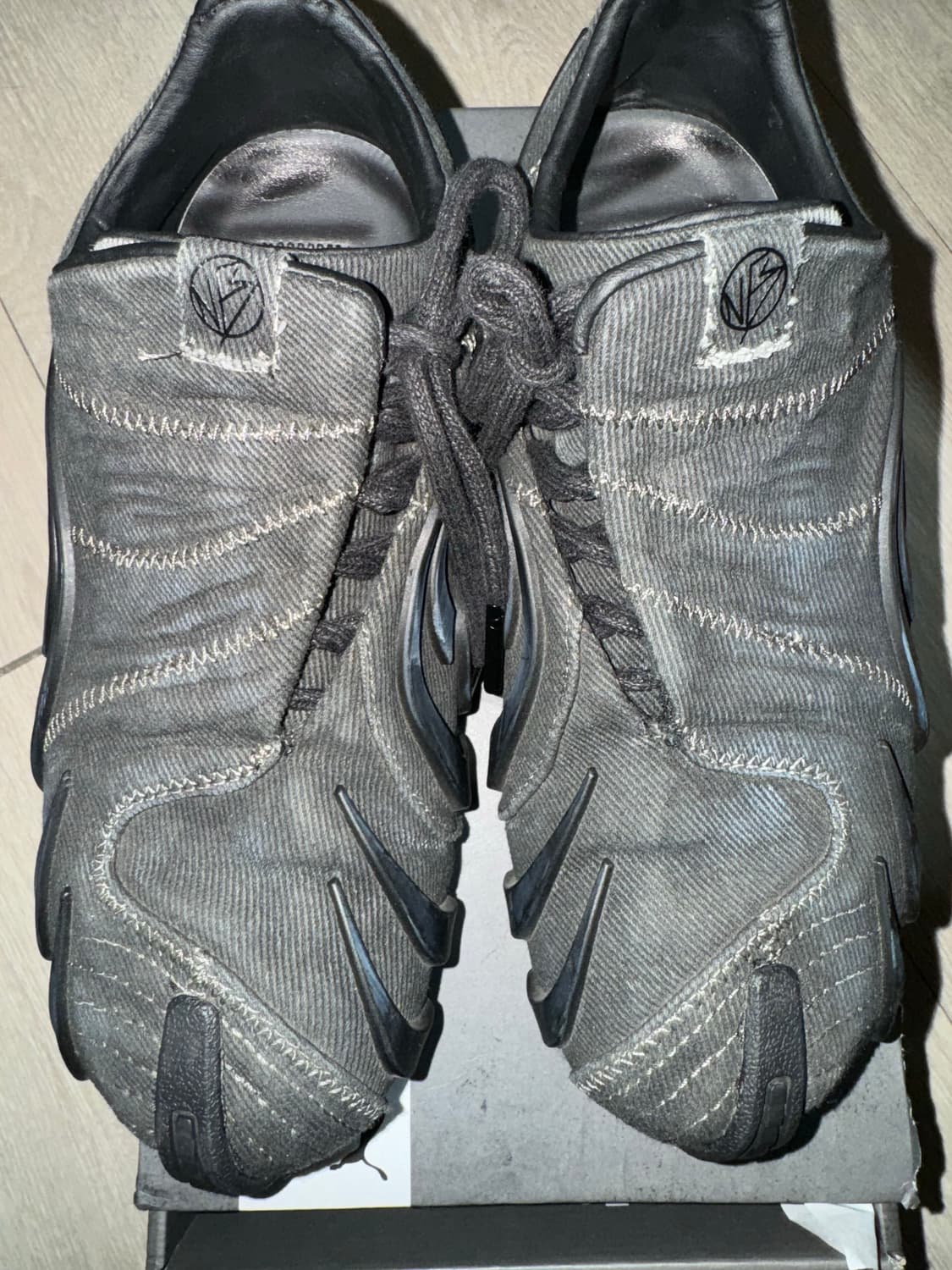 푸마 노페이스스튜디오 탈론 245 상품이미지4