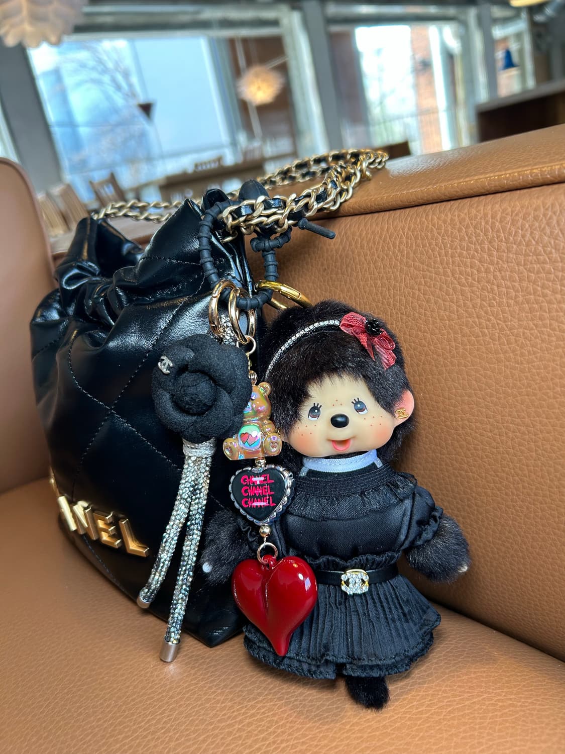 (69) ✨🖤정품몬치치커스텀_올블랙무드 레드하트포인트 상품이미지4