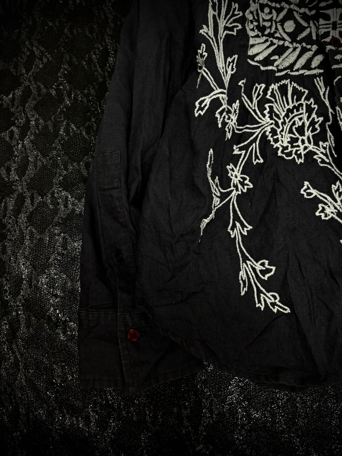 “Vintage” 00‘s V-Kei Gothic Print Shirts 상품이미지5