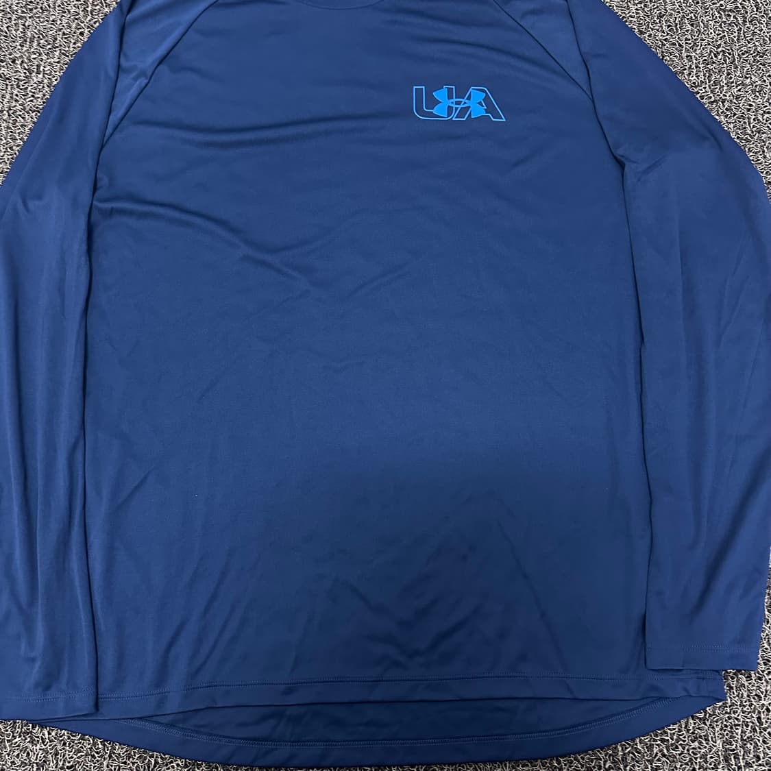 언더아머 기능성 긴팔티셔츠 네이비 L 상품이미지4