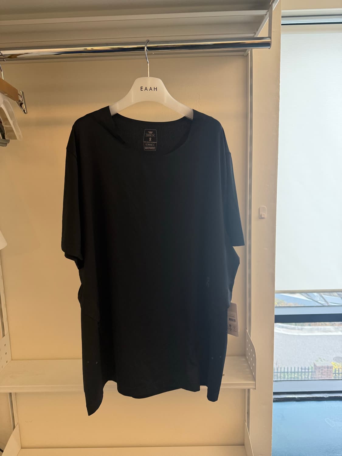 온 러닝 x 포스트 아카이브 팩션 (파프) 러닝 티셔츠 블랙 상품이미지1