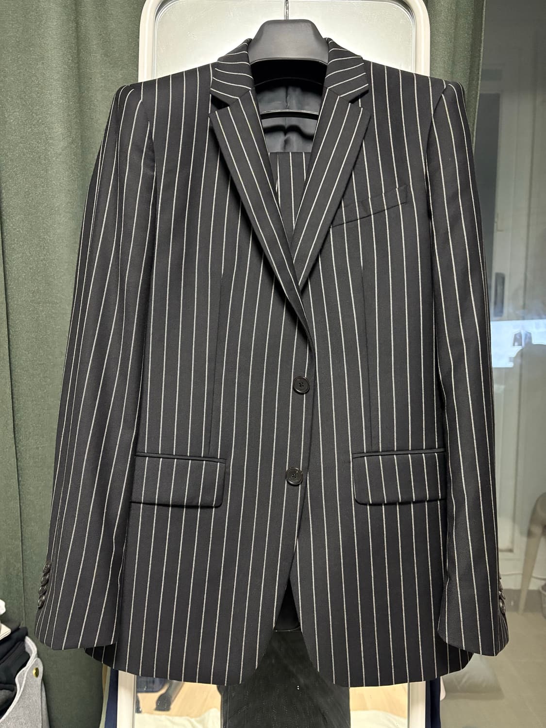 지방시 스트라이프 정장 셋업 48 상품이미지3