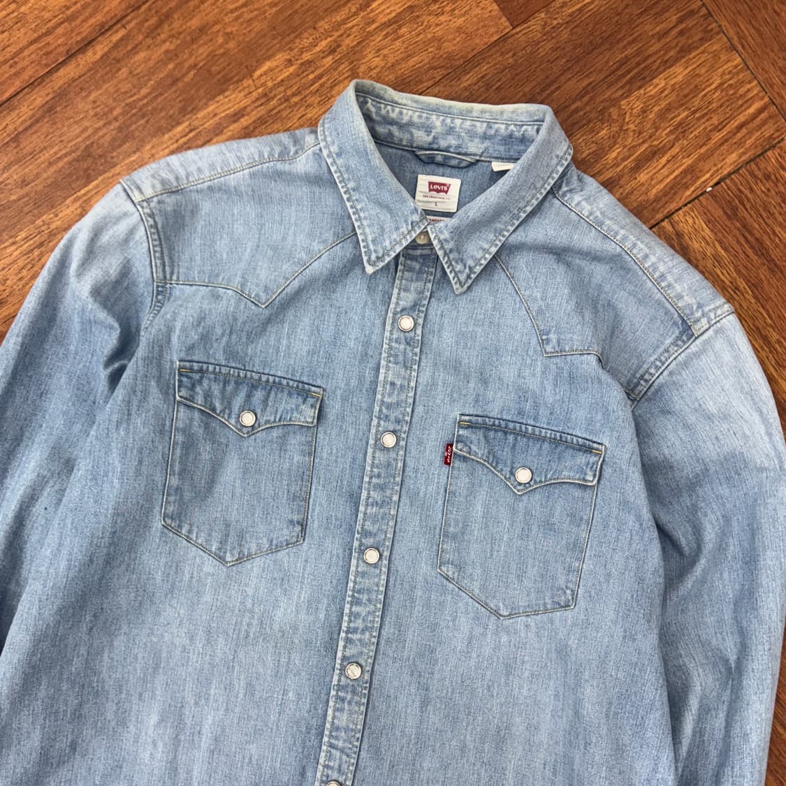 L 리바이스 스탠다드 연청 데님 웨스턴 남방 셔츠  상품이미지2