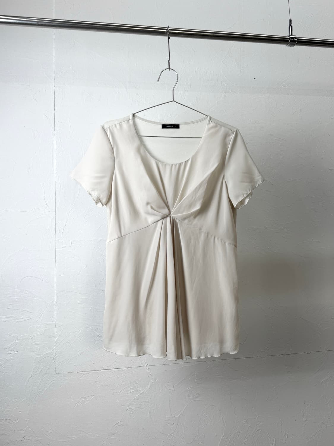 콤 사 이즘 믹스드 드레이프 티셔츠 상품이미지1