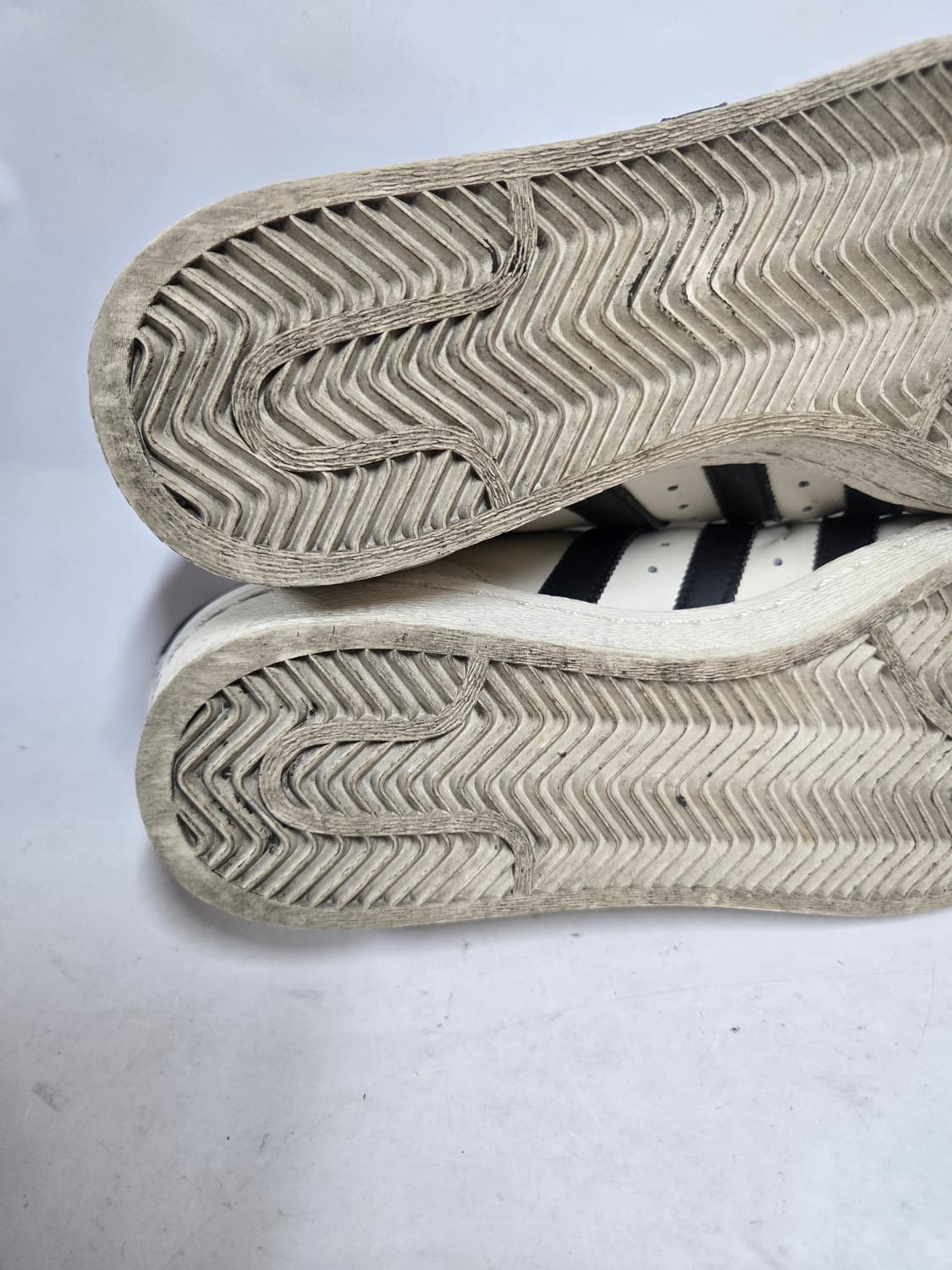 아디다스 슈퍼스타 흰검 스니커즈 270mm  상품이미지8