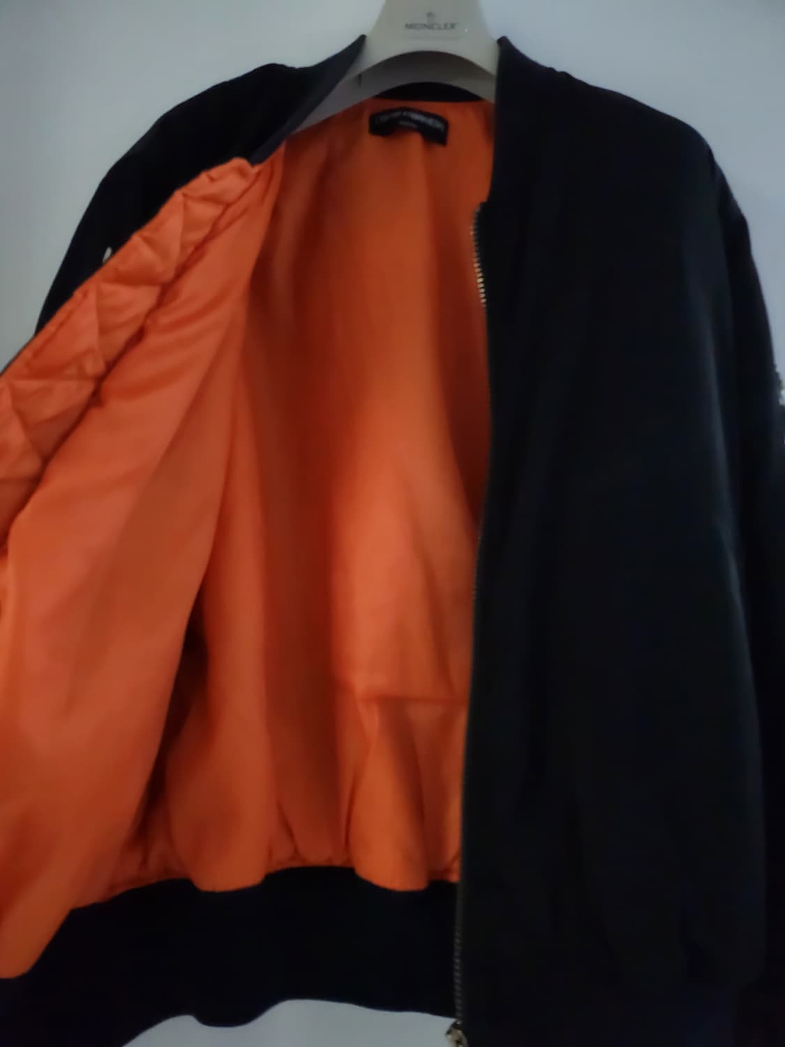 MA-1 점퍼 남성항공점퍼 아임낫어휴먼비잉 상품이미지5