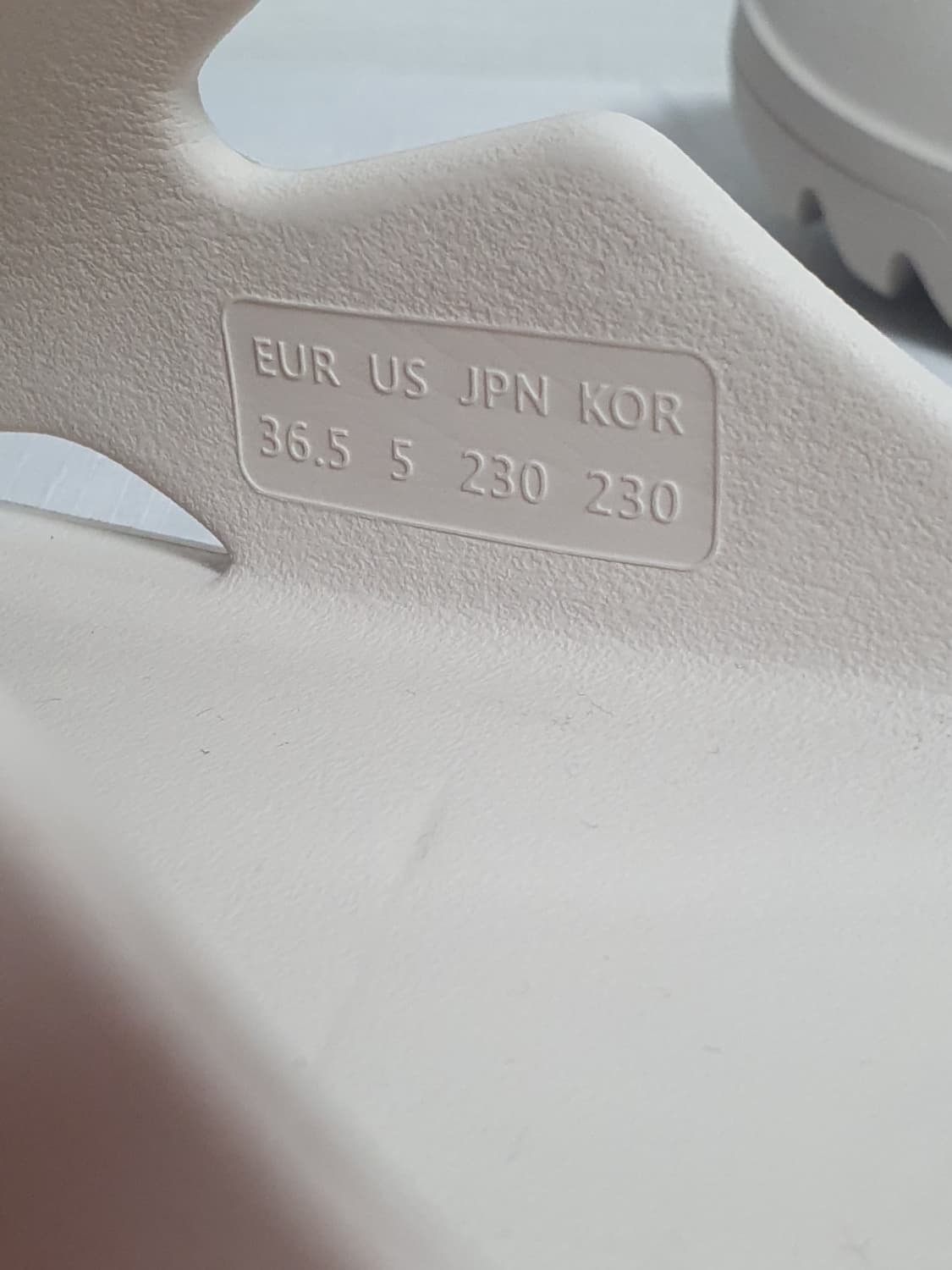 디스커버리 텐션 뮬 베이지 블로퍼 230mm 상품이미지9