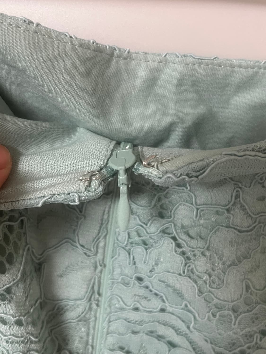 페어리 민트 레이스 미디 스커트 상품이미지3