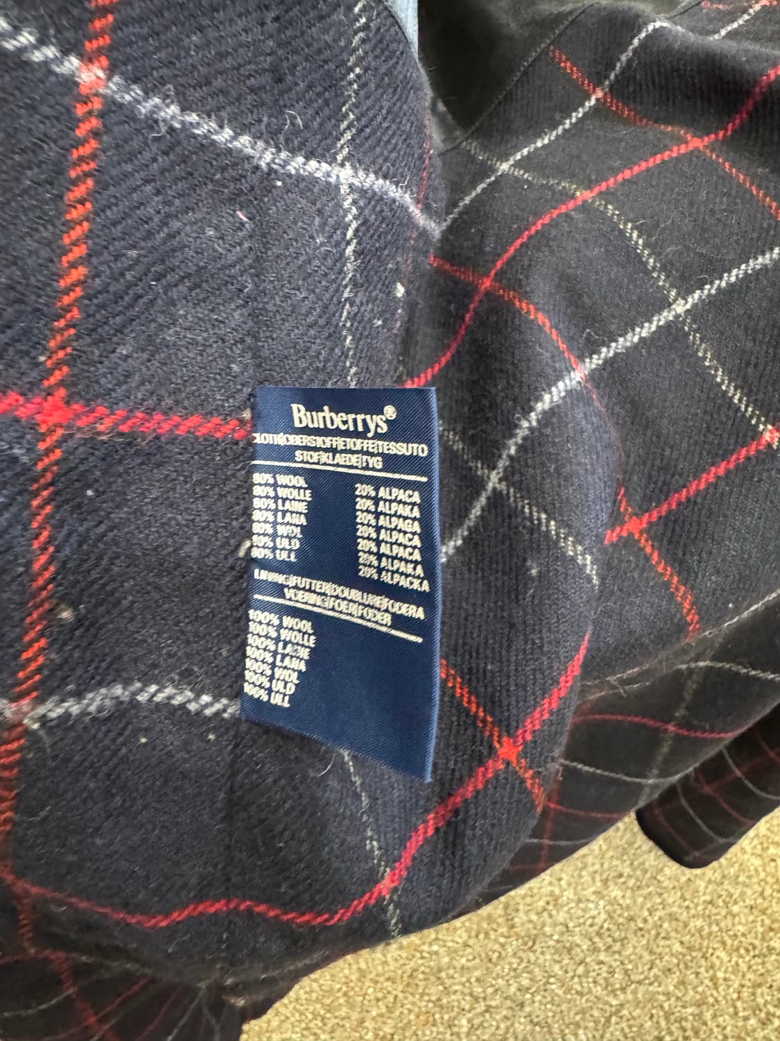 버버리 더블 브레스티드 알파카 코트 상품이미지8