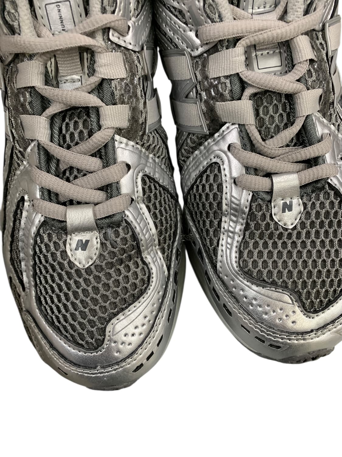뉴발란스 1906R 하버 그레이 실버 메탈릭 250 상품이미지7