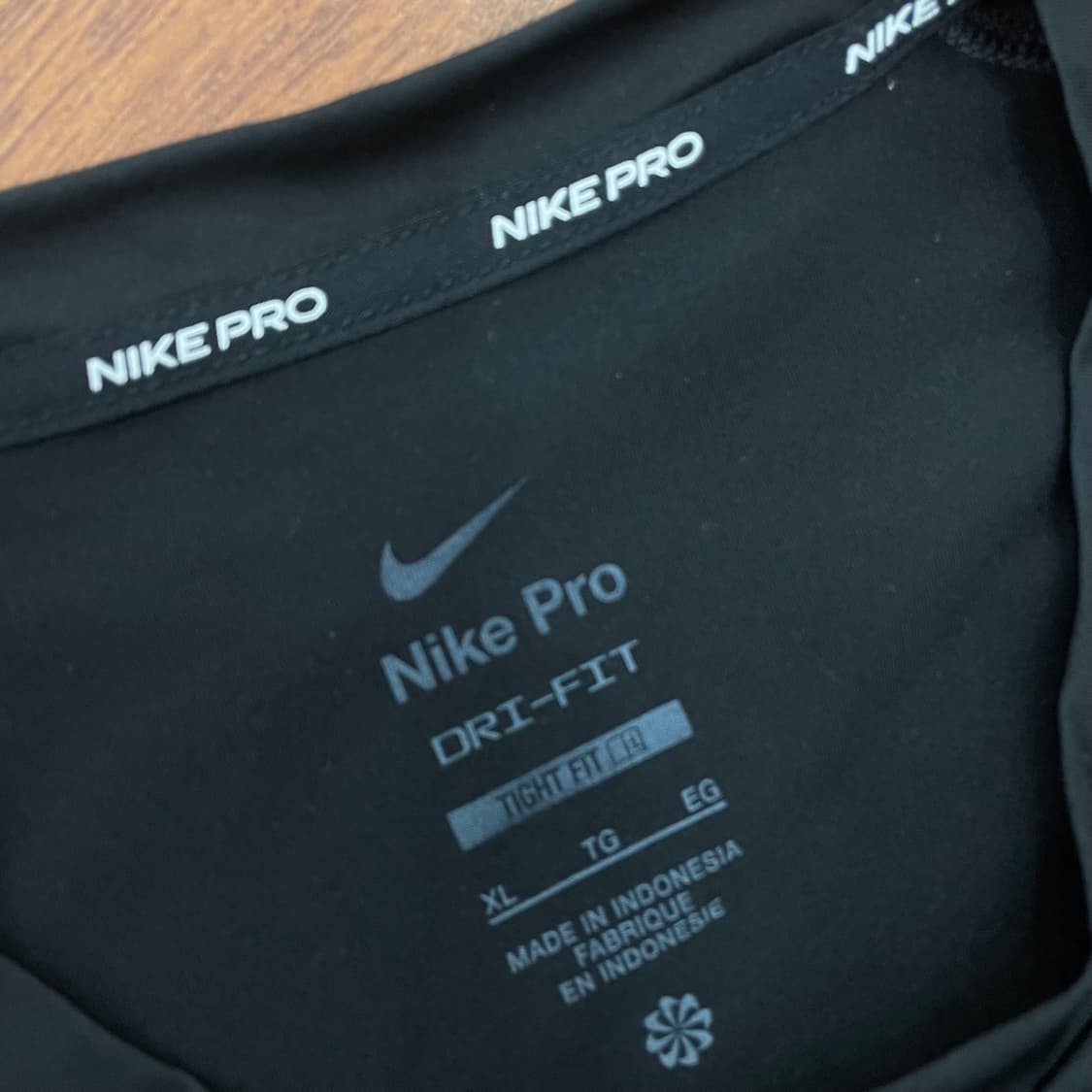 나이키 프로 기능성 반팔티 상품이미지4