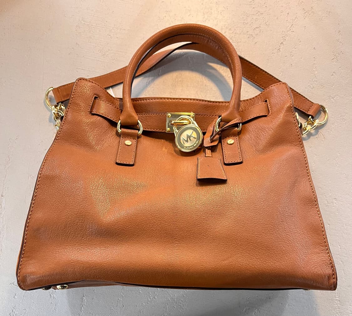 마이클코어스 해밀턴 브라운 토트백 상품이미지1