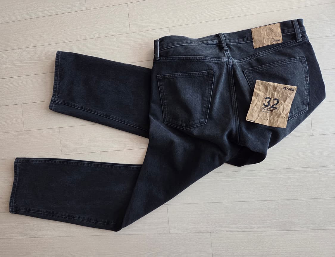 [정품] 리던 23FW 남성 데님 흑청 스트레이트핏 32~33 size 상품이미지4