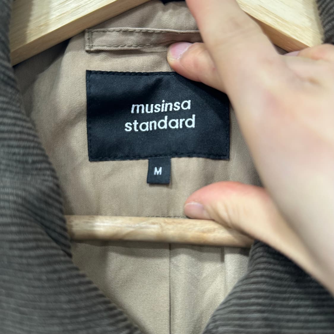 무신사스탠다드 왁스드 헌팅자켓 상품이미지3