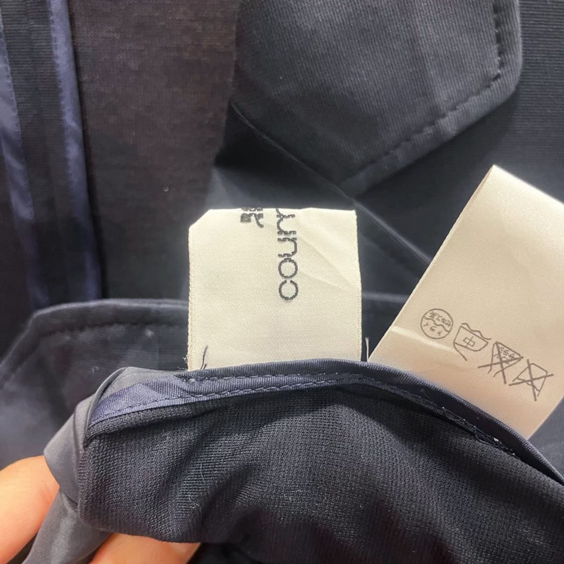 꾸레쥬 테일러드 자켓 노치드 라펠 백 허리 스트랩 포켓 디테일 네이비 상품이미지6