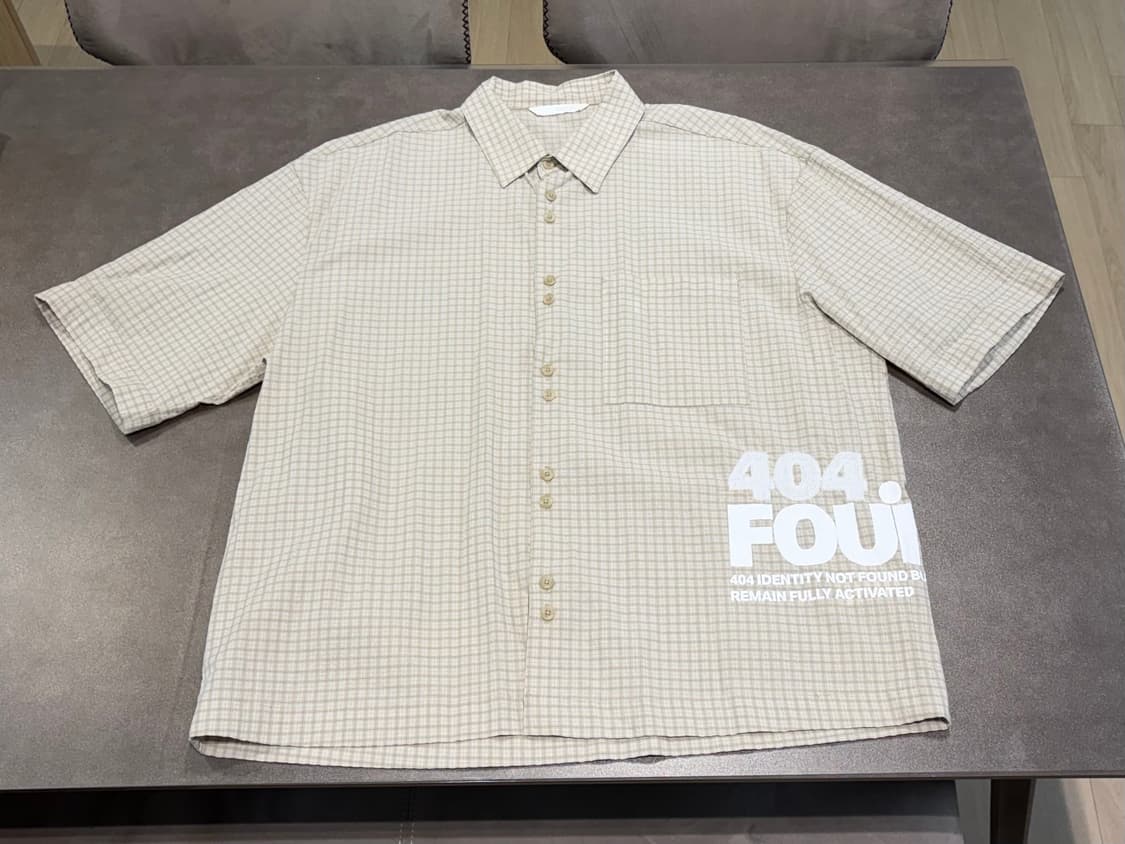 자라 텍스트 프린트 반팔 체크셔츠 상품이미지1