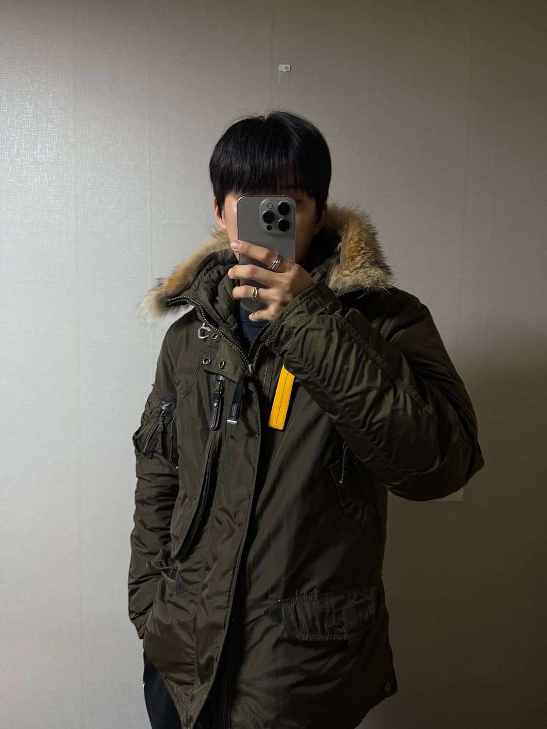 착샷있음 파라점퍼스(Parajumpers) 코디악 라이트 핸드 M 상품이미지10