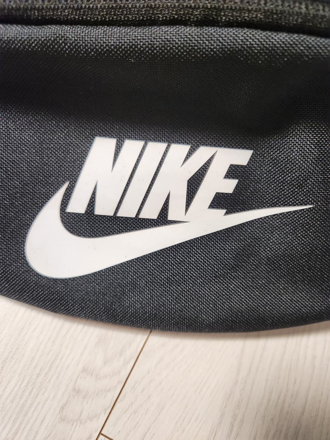 새상품급)나이키 헤리티지 웨이스트팩 크로스백

40.5cm(가로) x 1 상품이미지7