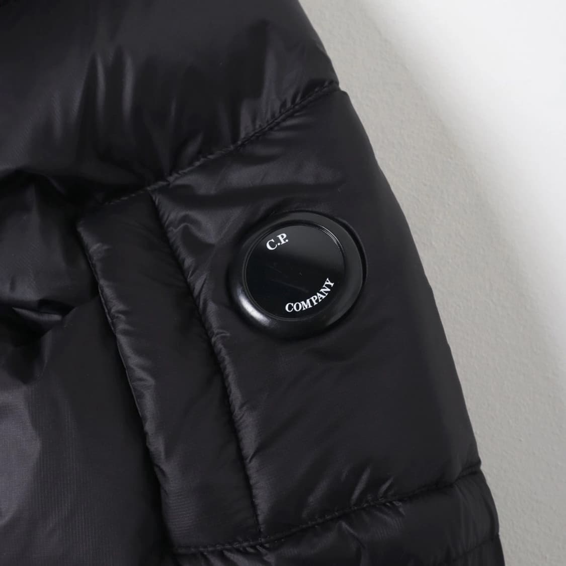 cp컴퍼니 디디쉘 패딩 상품이미지6