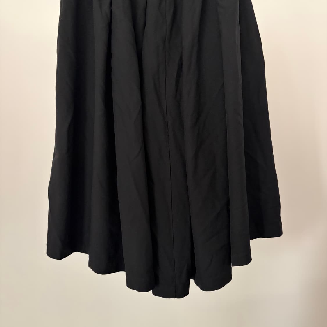 Asymmetry Volume Gather Skirt 상품이미지7