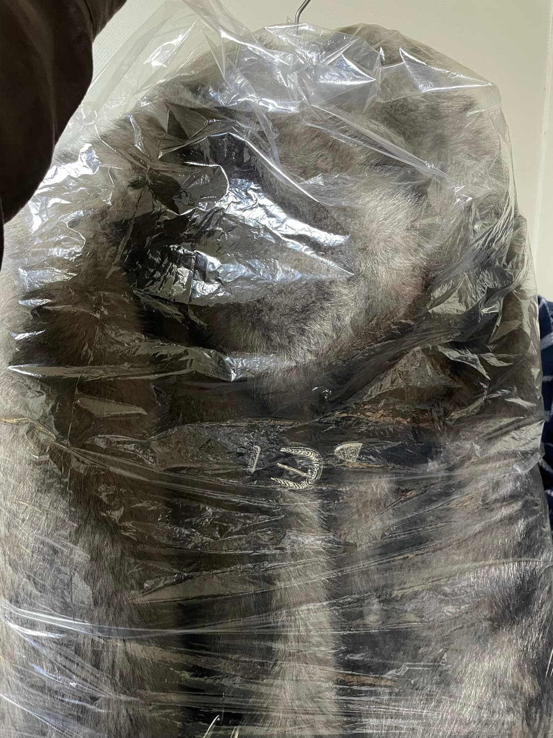 (미착용/새상품)라라폭스 퍼자켓 판매합니다 상품이미지1