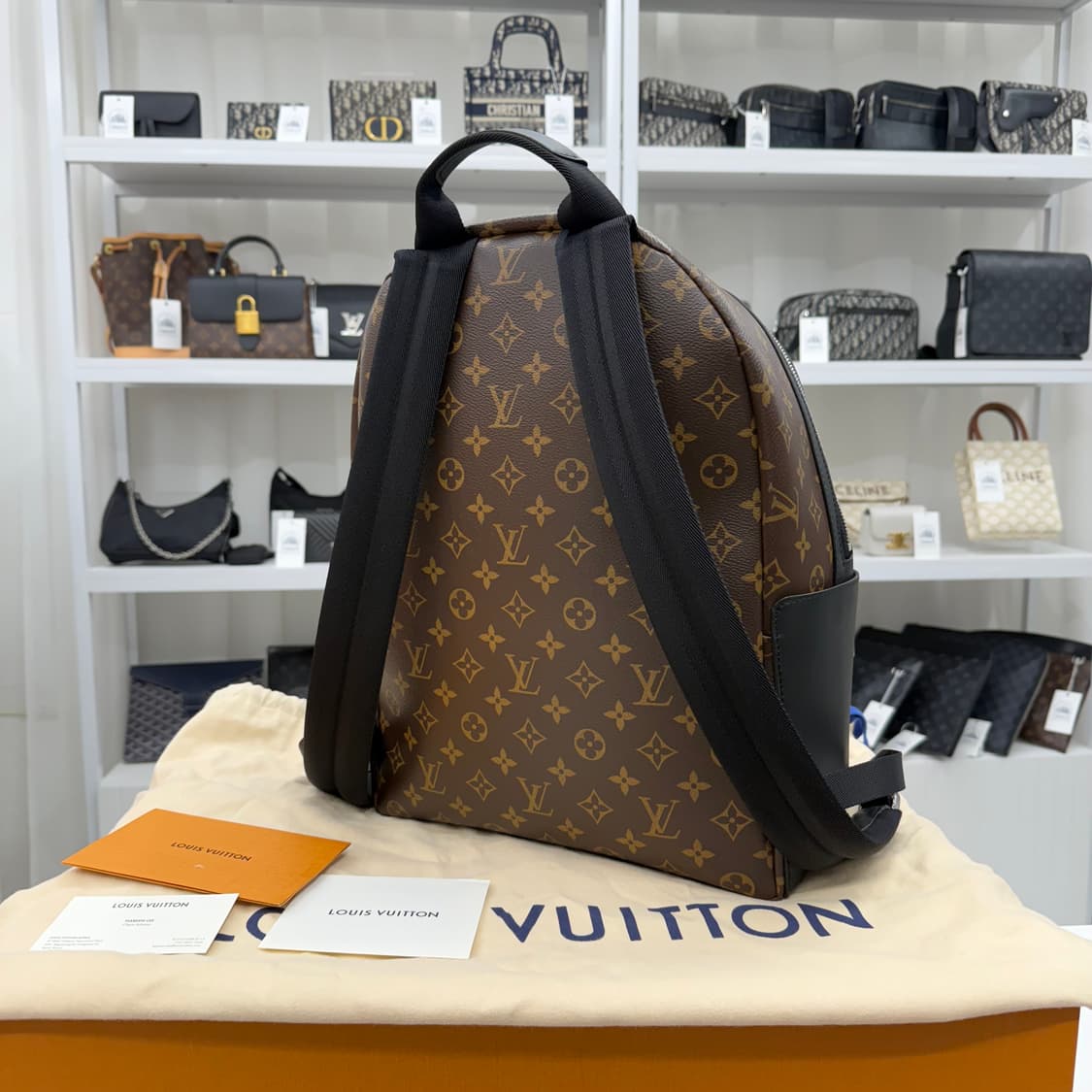 [25년 10월구매] 루이비통 디스커버리 백팩 PM 상품이미지2