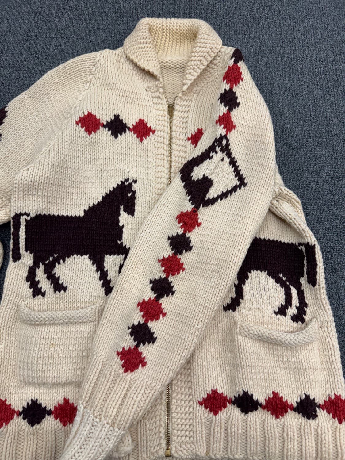 OS)60’s 빈티지 헤비 울 말 패턴 코위찬 가디건 상품이미지5