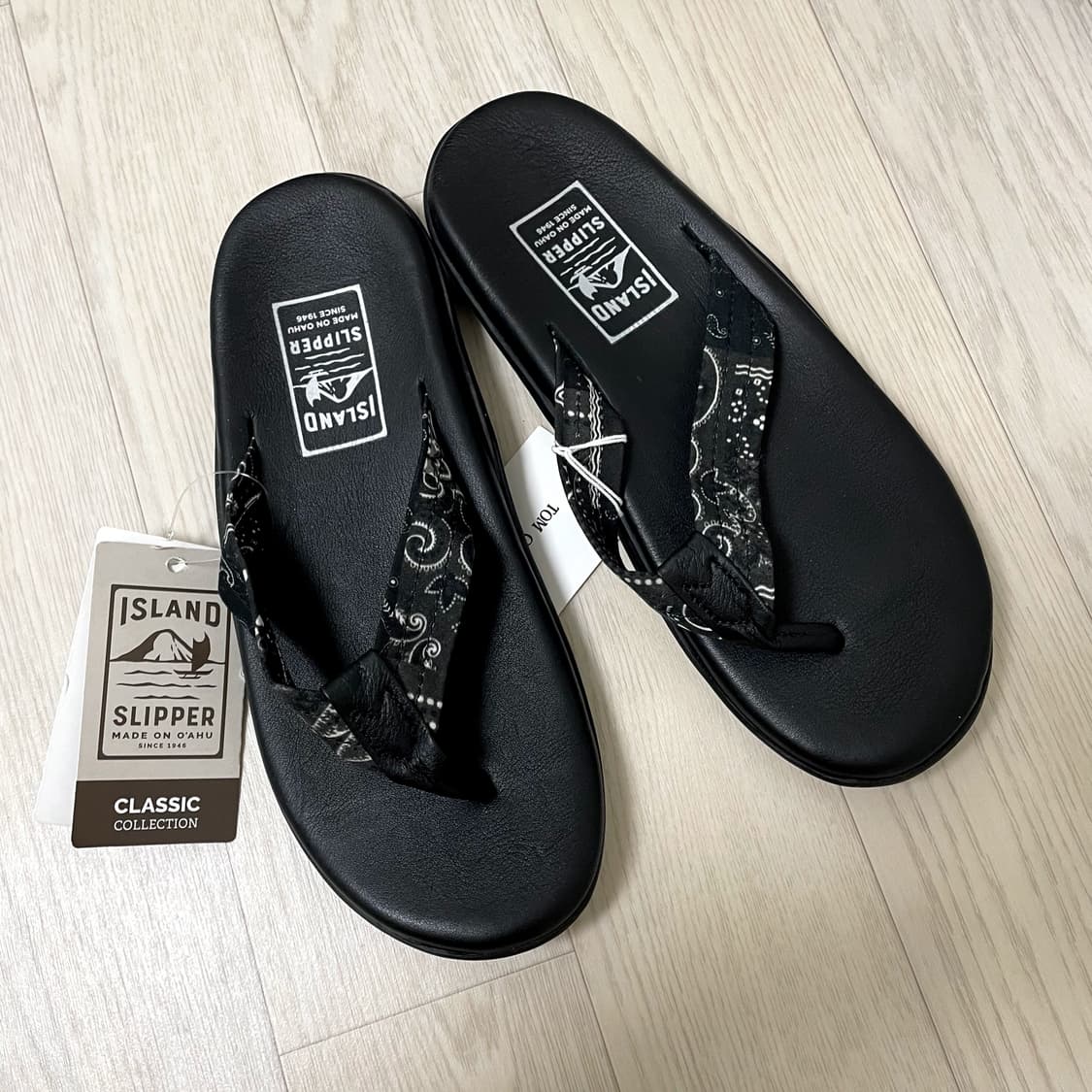 아일랜드/ 블랙 레더 페이즐리 슬리퍼/ 9 상품이미지1