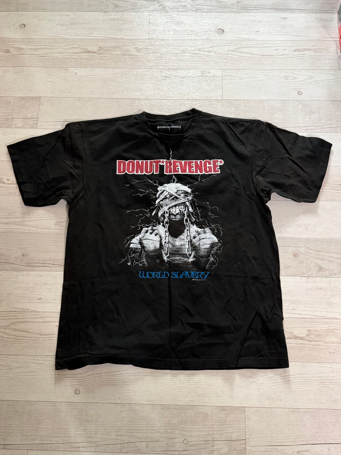 도넛리벤지 밴드티 상품이미지1