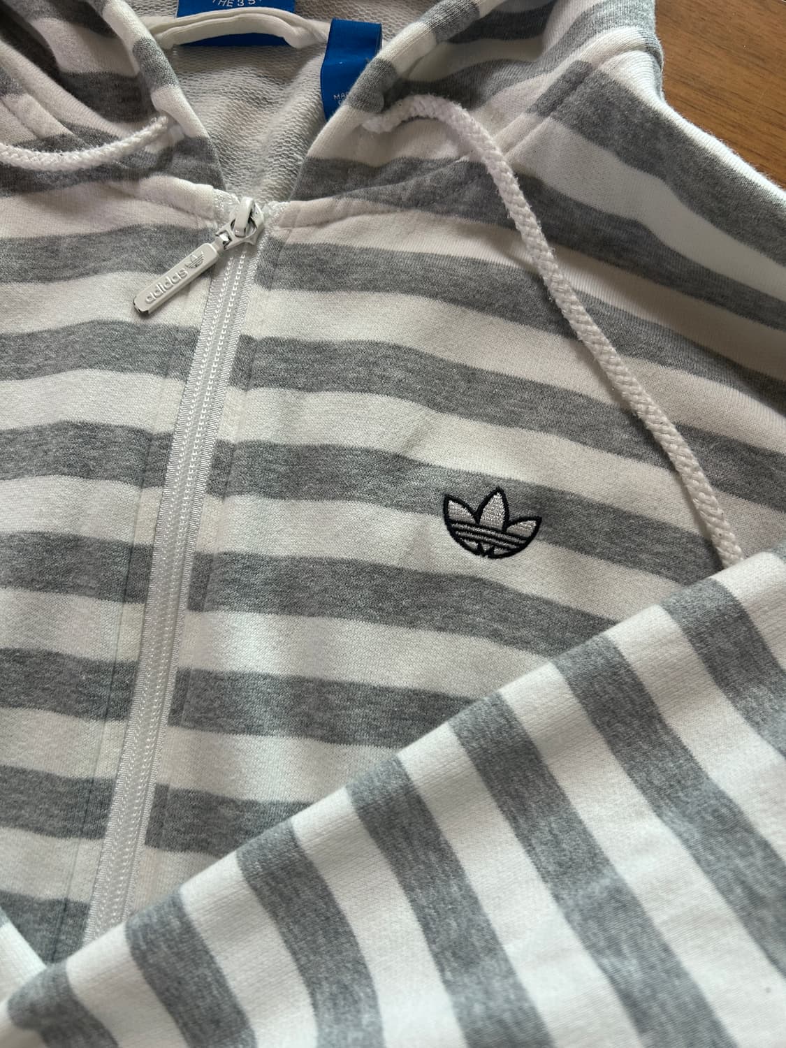 아디다스 스트라이프 후드집업 상품이미지1