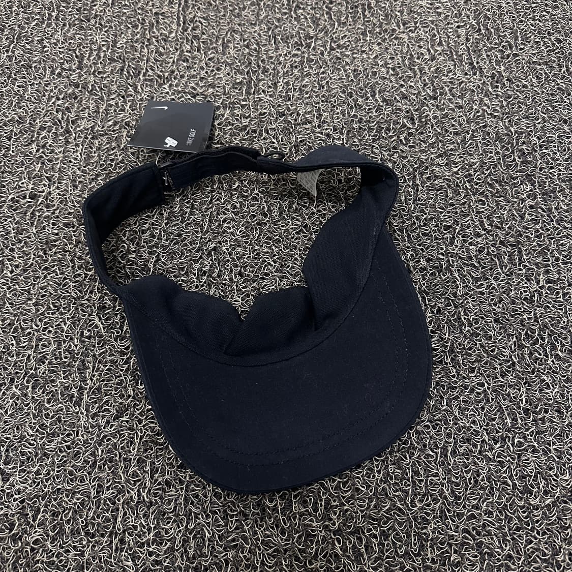 [새상품] NIKE 나이키 골프 썬캡 모자 블랙 F 상품이미지2