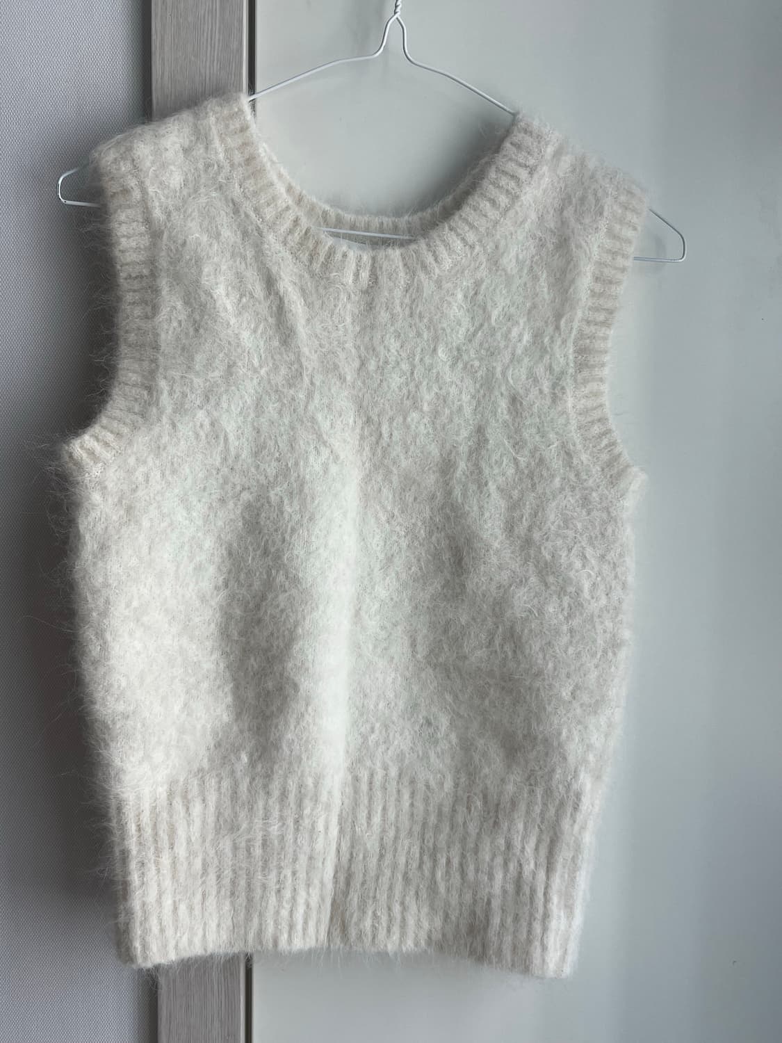 블루브릭 아이보리 니트조끼 상품이미지2