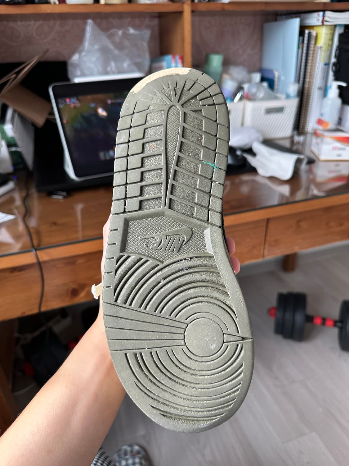 나이키 에어 조던1 로우 트래비스 스캇 OG-275 상품이미지6