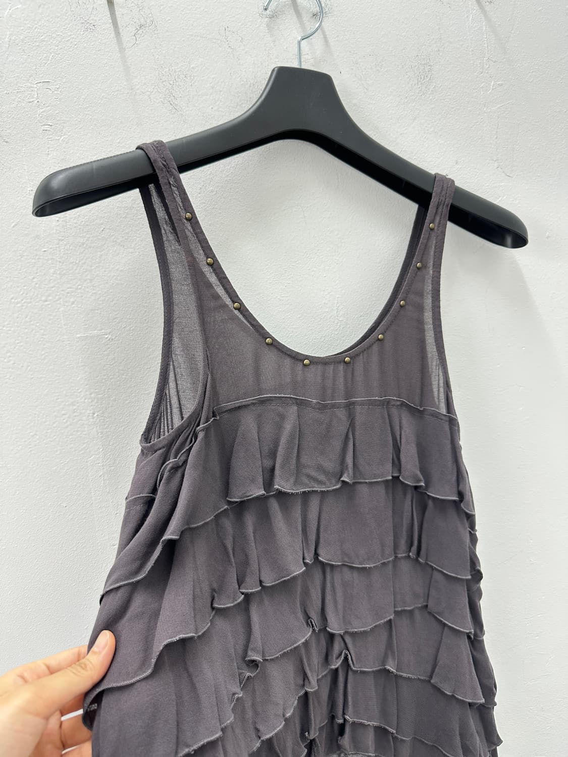 Vintage Layered Pleats stud point Tank t 상품이미지6
