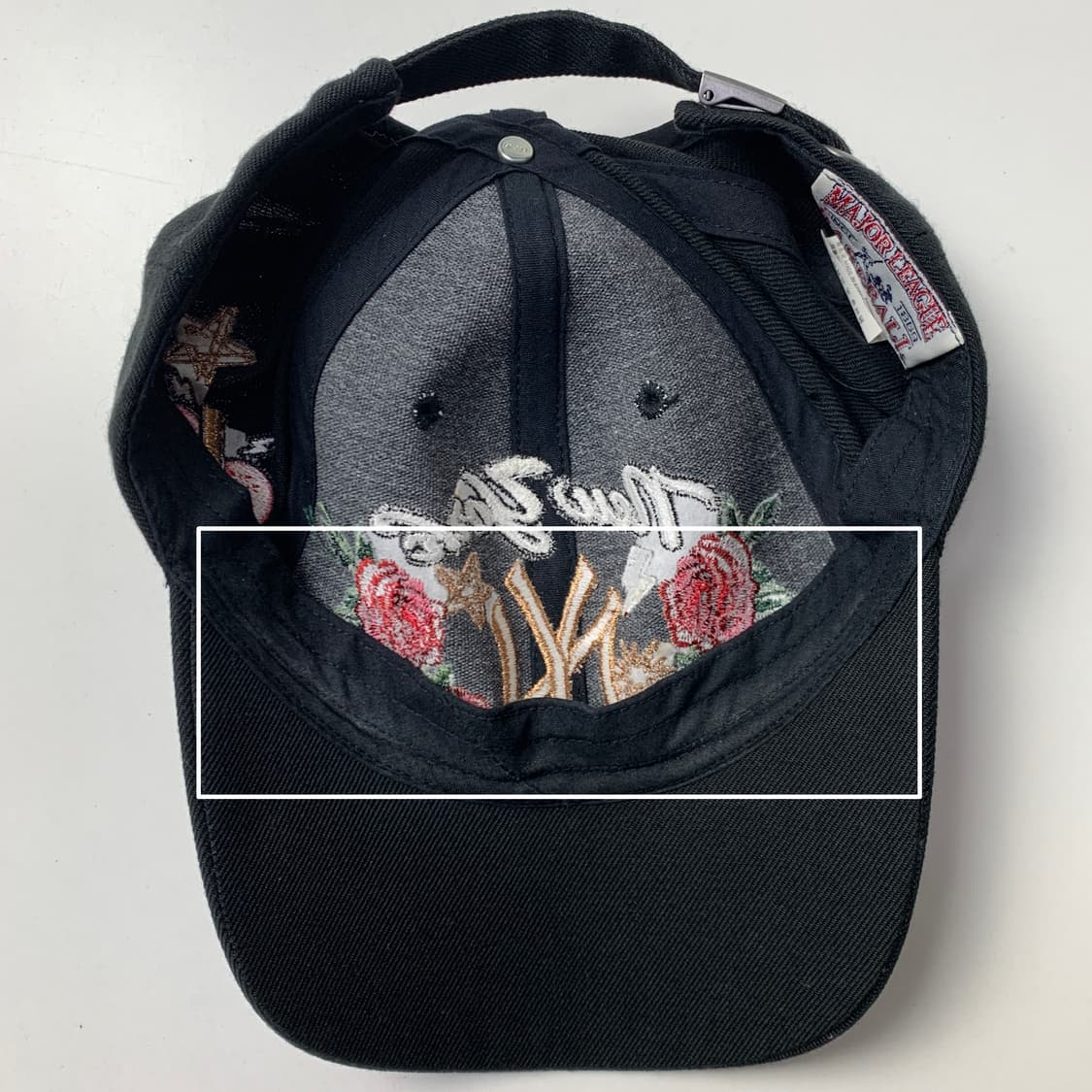 [OS/정품] 엠엘비 뉴욕 양키스 페티로즈 남여공용 볼캡모자
 상품이미지6