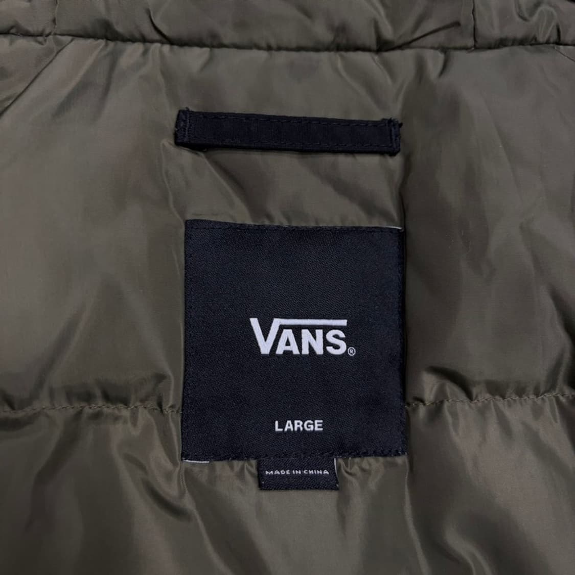 반스 배색 워크 패딩 v1680 상품이미지7