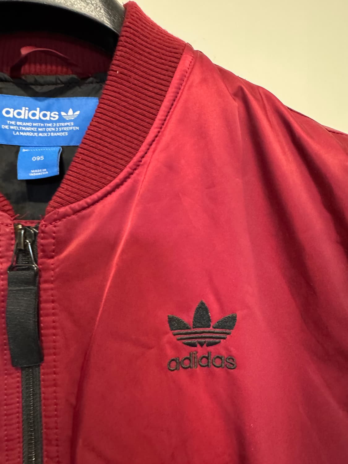 아디다스 미드 봄버 자켓 상품이미지5