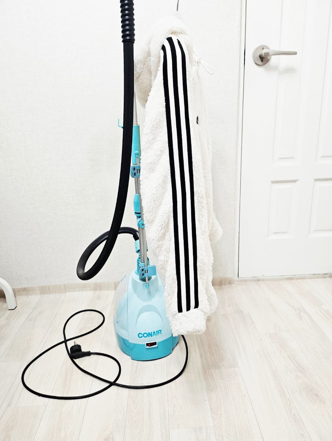 (100)L☆우주매물☆ 아디다스 블랙핑크 로제 [흰검] 쉐르파 퍼 후리스 상품이미지6