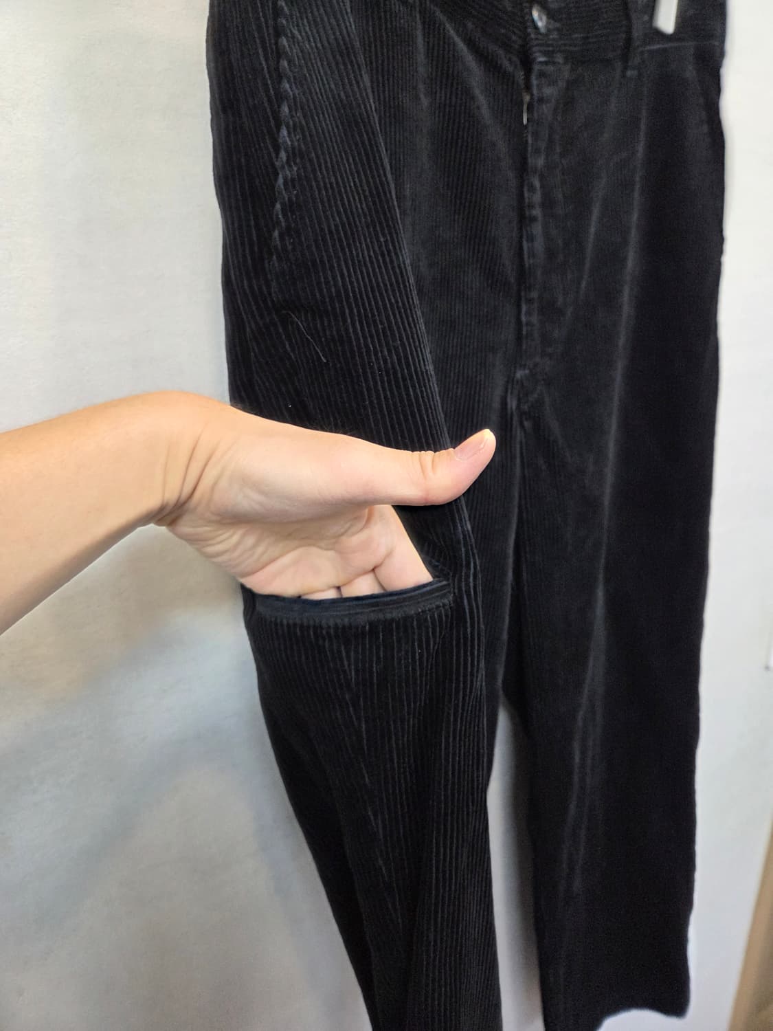 유니클로 u 와이드 코듀로이 팬츠 블랙 85 대략 32 상품이미지3