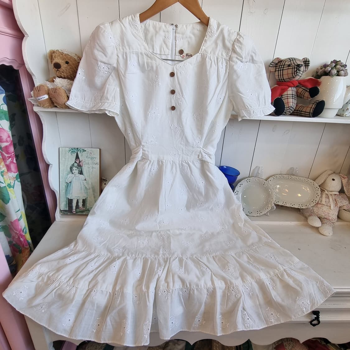 빈티지화이트 자수 퍼프소매 원피스 상품이미지4