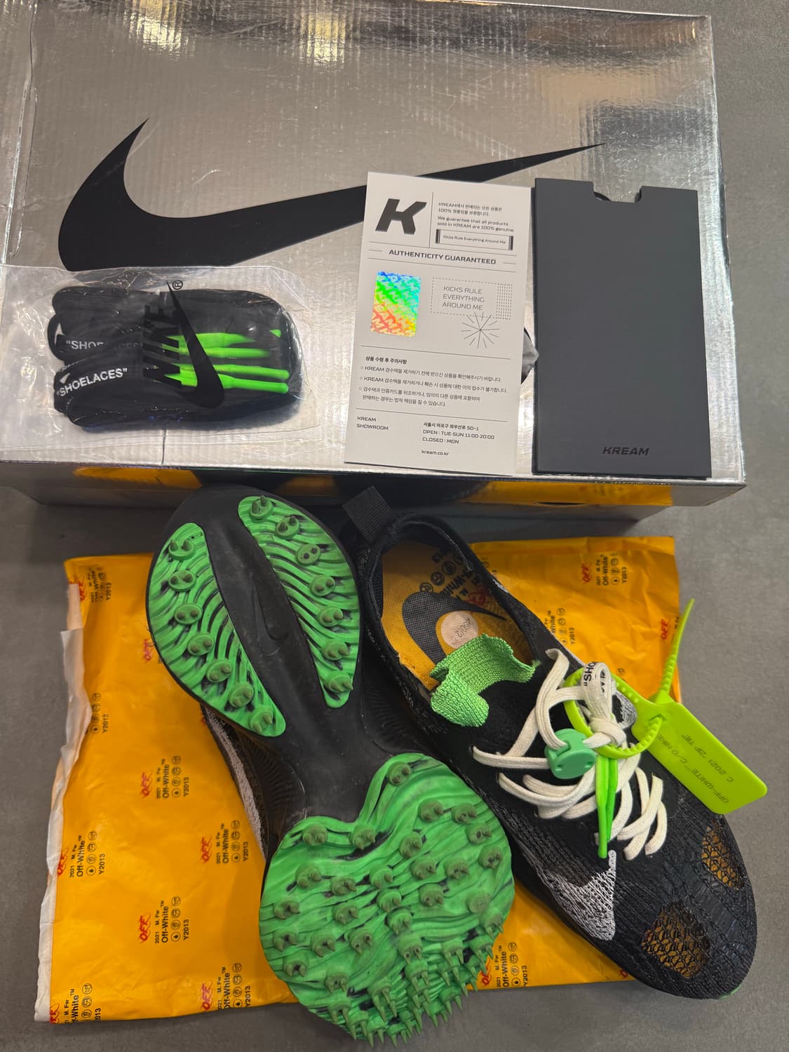 나이키 x 오프화이트 에어 줌 템포 넥스트% 블랙 상품이미지2