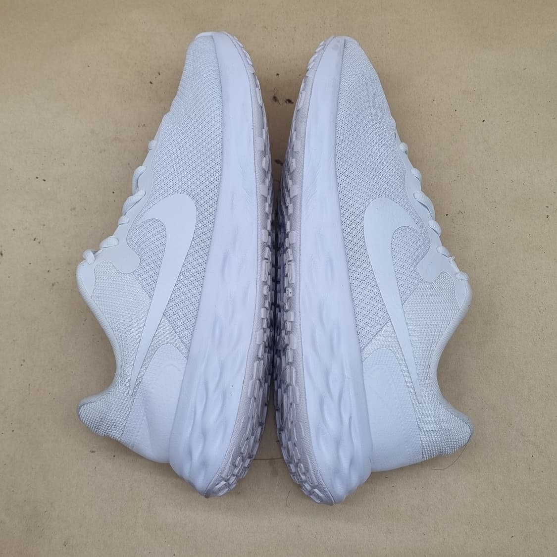 나이키 레볼루션6 남성 운동화 275 상품이미지5