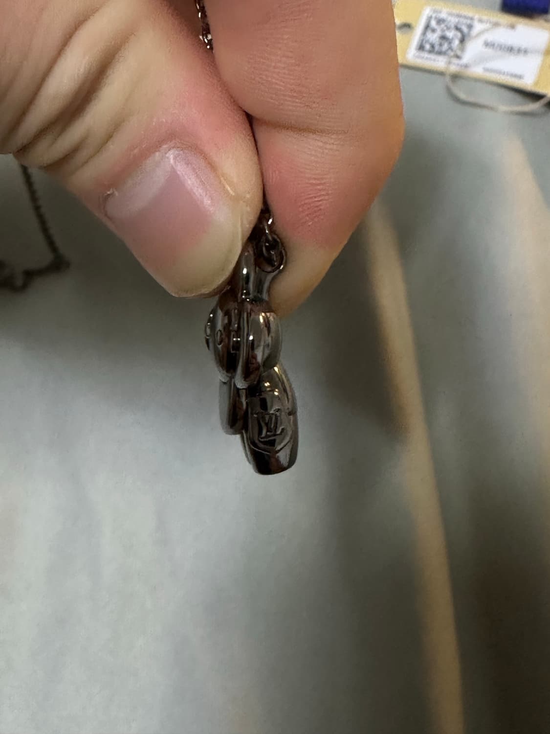 루이비통 비비엔 목걸이 상품이미지6