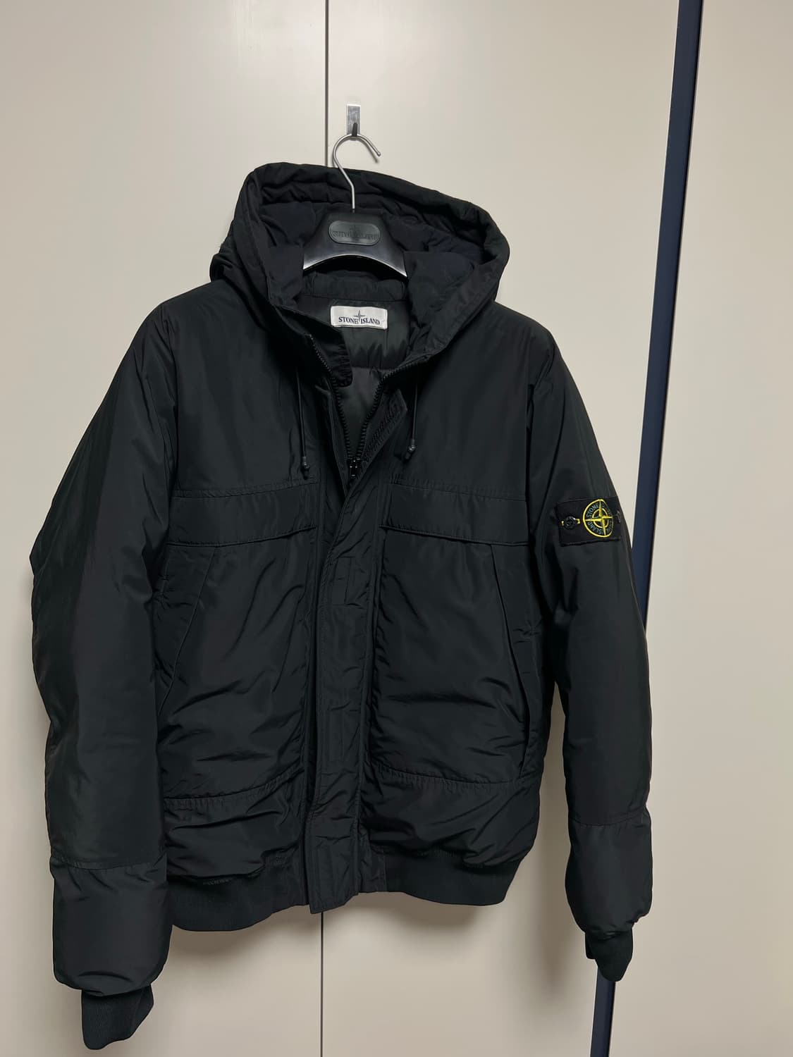 [XL] 스톤 아일랜드 마이크로랩스 다운 패딩 상품이미지1