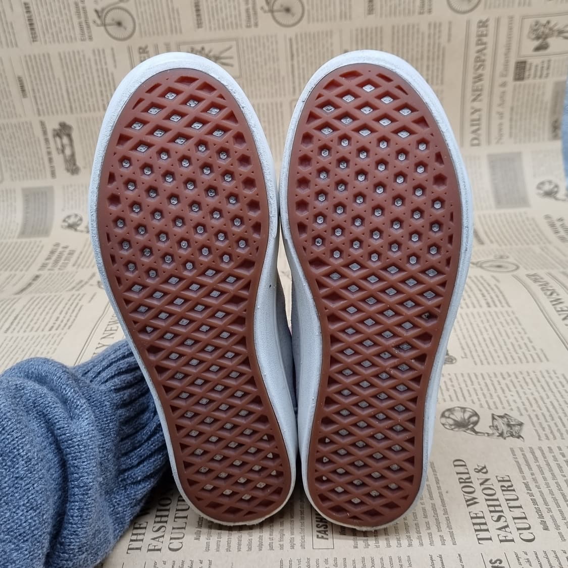 반스 컴피쿠시 여성스니커즈235  상품이미지3